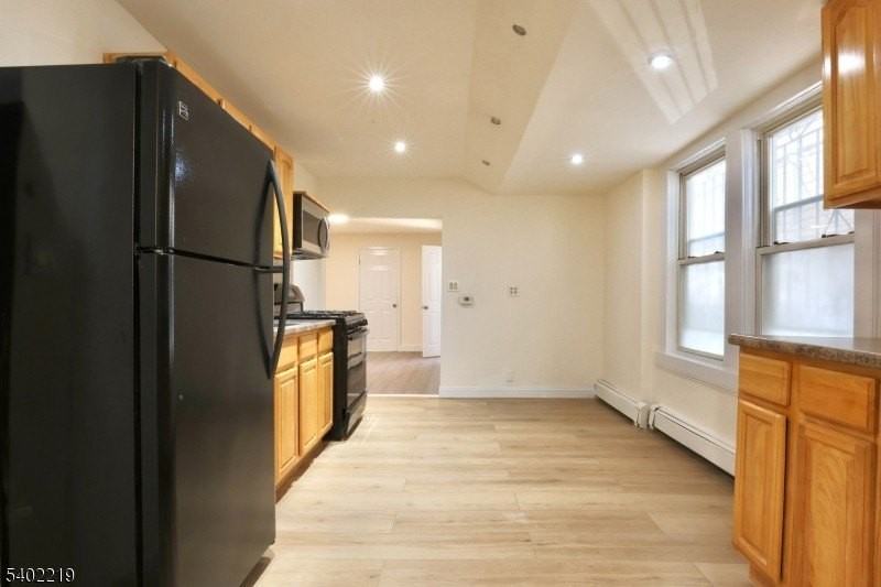 859 Lafayette St - Photo 4 of 10