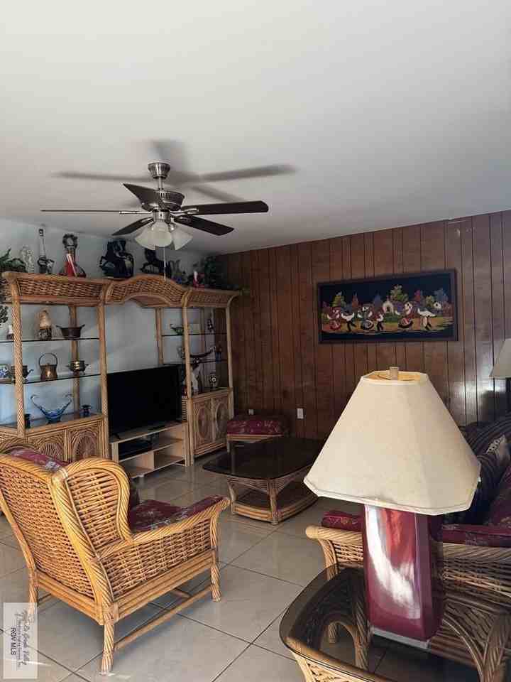 37 Fruitdale Ter - Photo 3 of 10