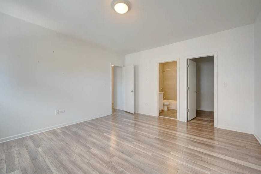 2700 W North Ave - Photo 4 of 10