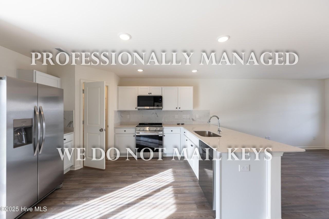 7009 Peppermill Way - Photo 7 of 26