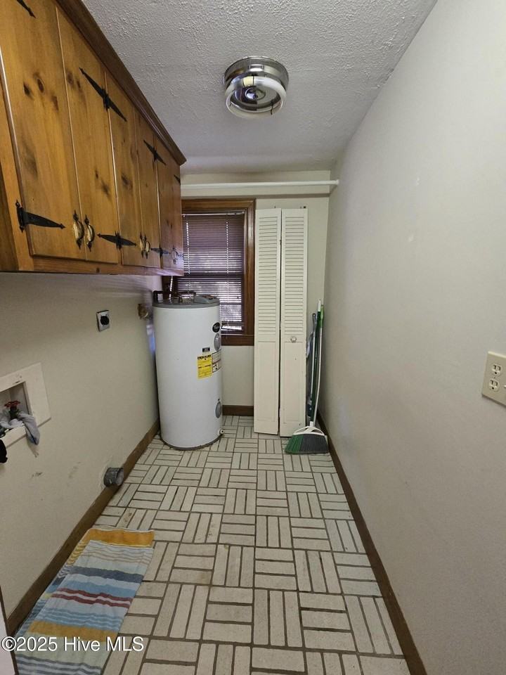 1300 W Ragsdale Rd - Photo 5 of 20