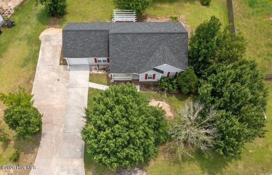 108 Stepping Stone Trl - Photo 3 of 32