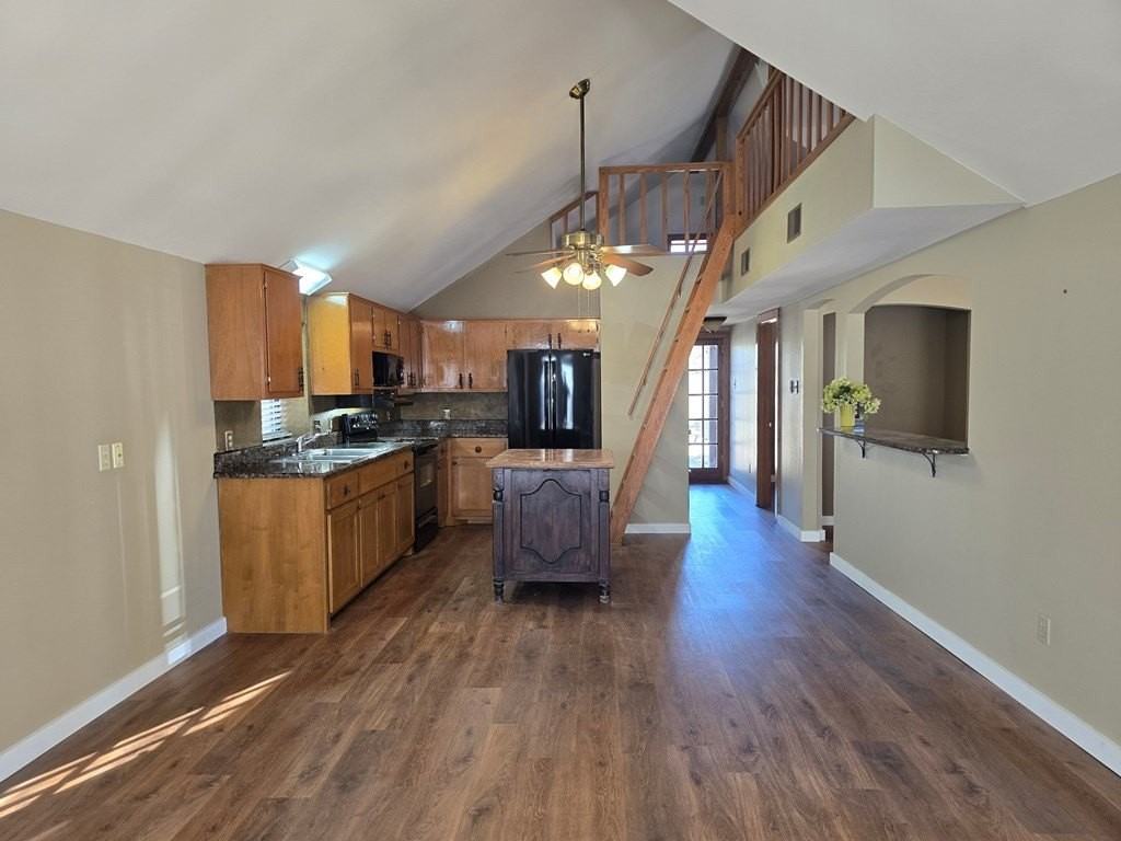 108 F St - Photo 6 of 18