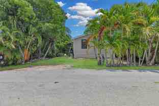 117 W Sandy Cir - Photo 1 of 1