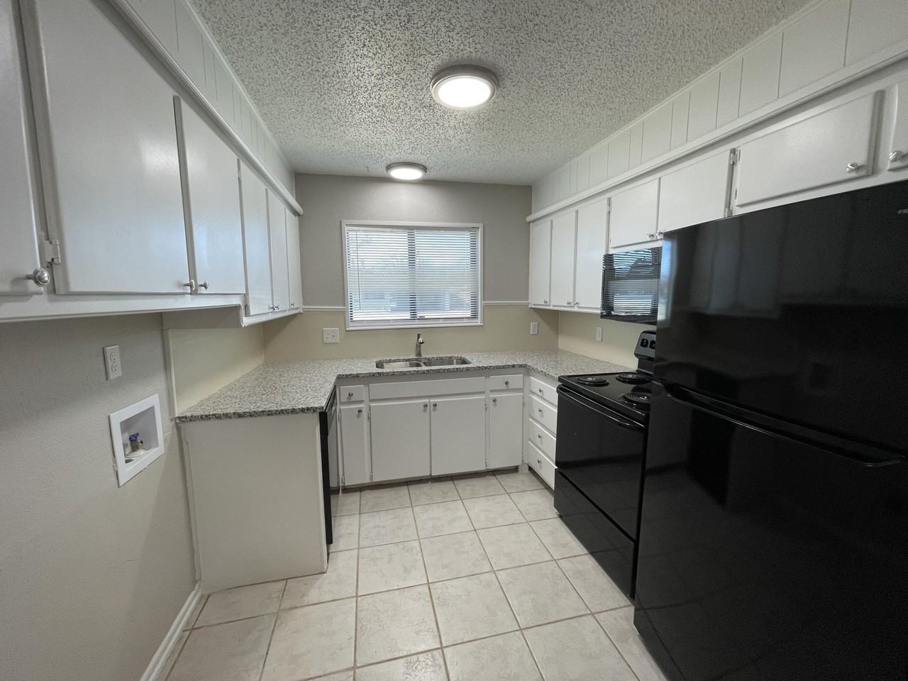 6917 Fremont Ave - Photo 5 of 10