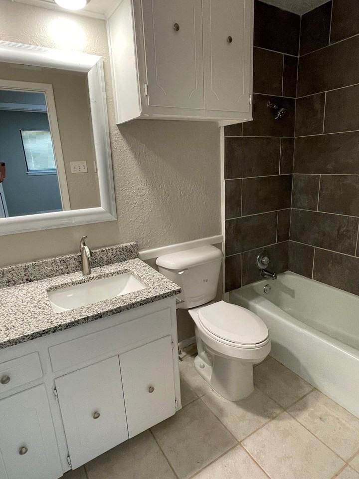 6917 Fremont Ave - Photo 7 of 10