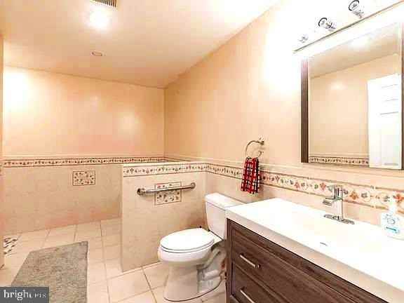 21209 Seneca Crossing Dr - Photo 6 of 13