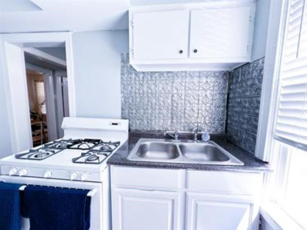 128 Stonewall St #3 - Photo 6 of 8