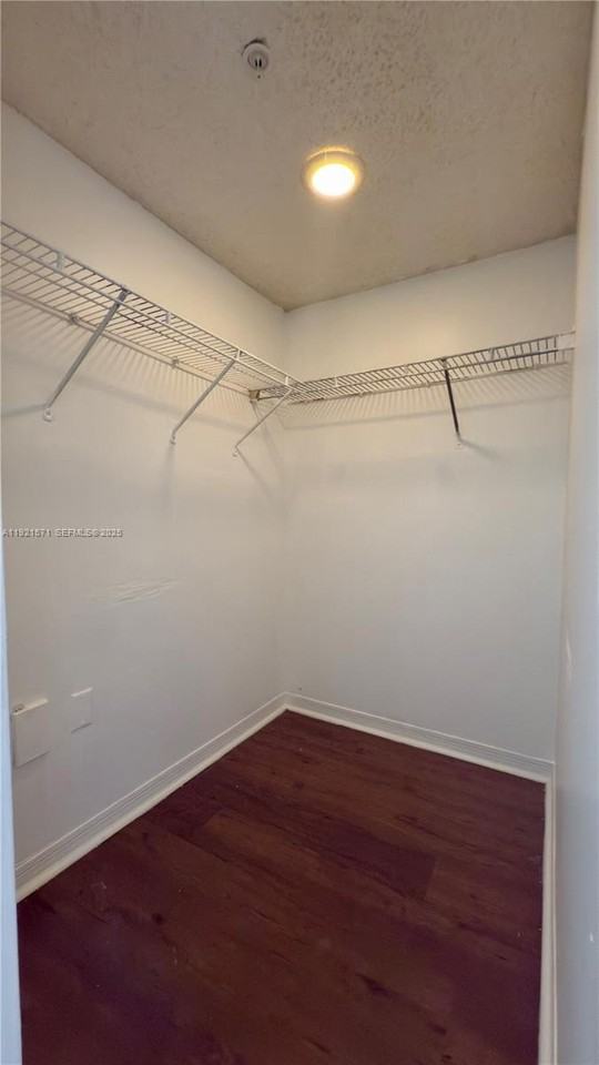 4177 N Haverhill Rd #814 - Photo 5 of 32