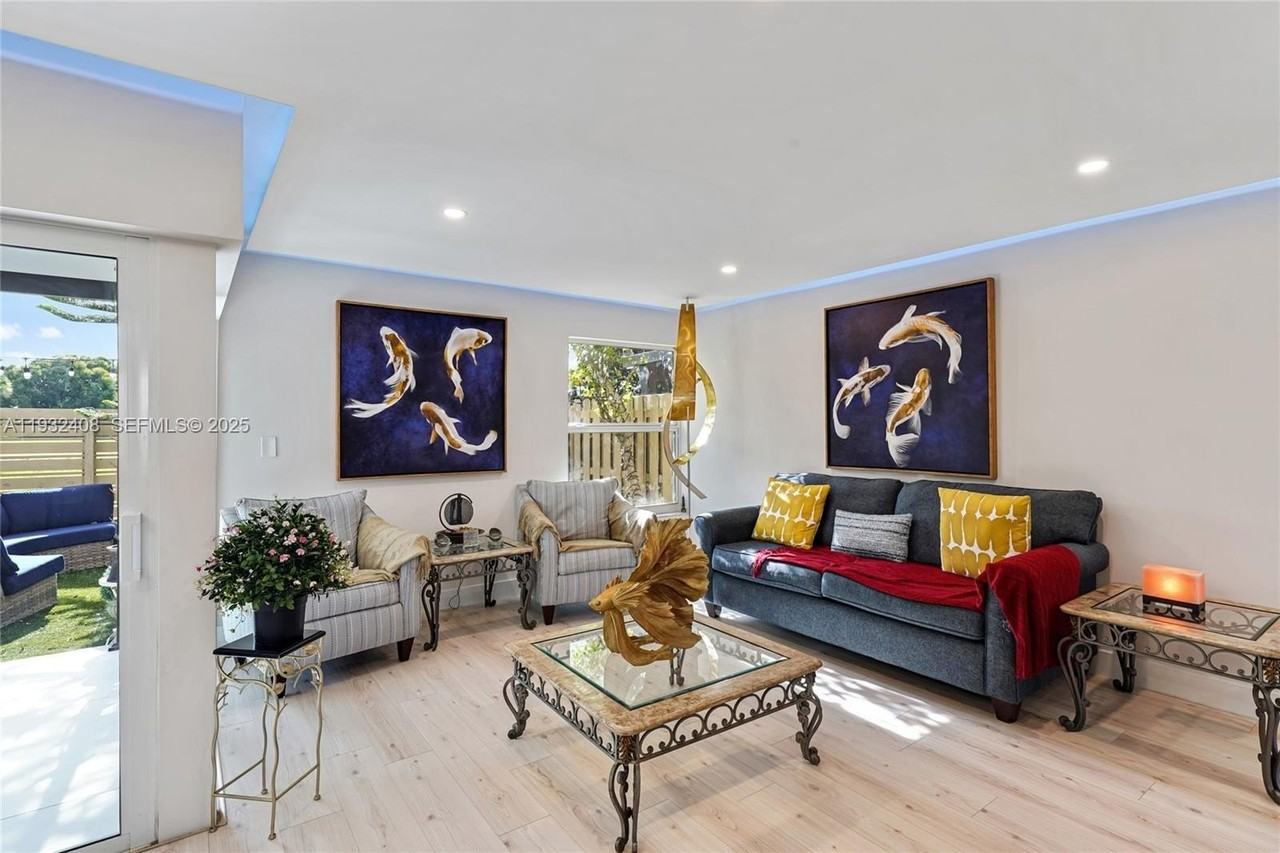 10310 Nw 5th Ter #4-26 - Photo 7 of 37