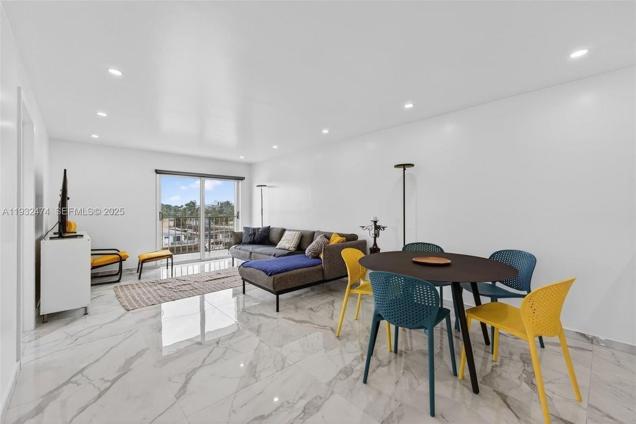 8250 Byron Ave #401 - Photo 5 of 21