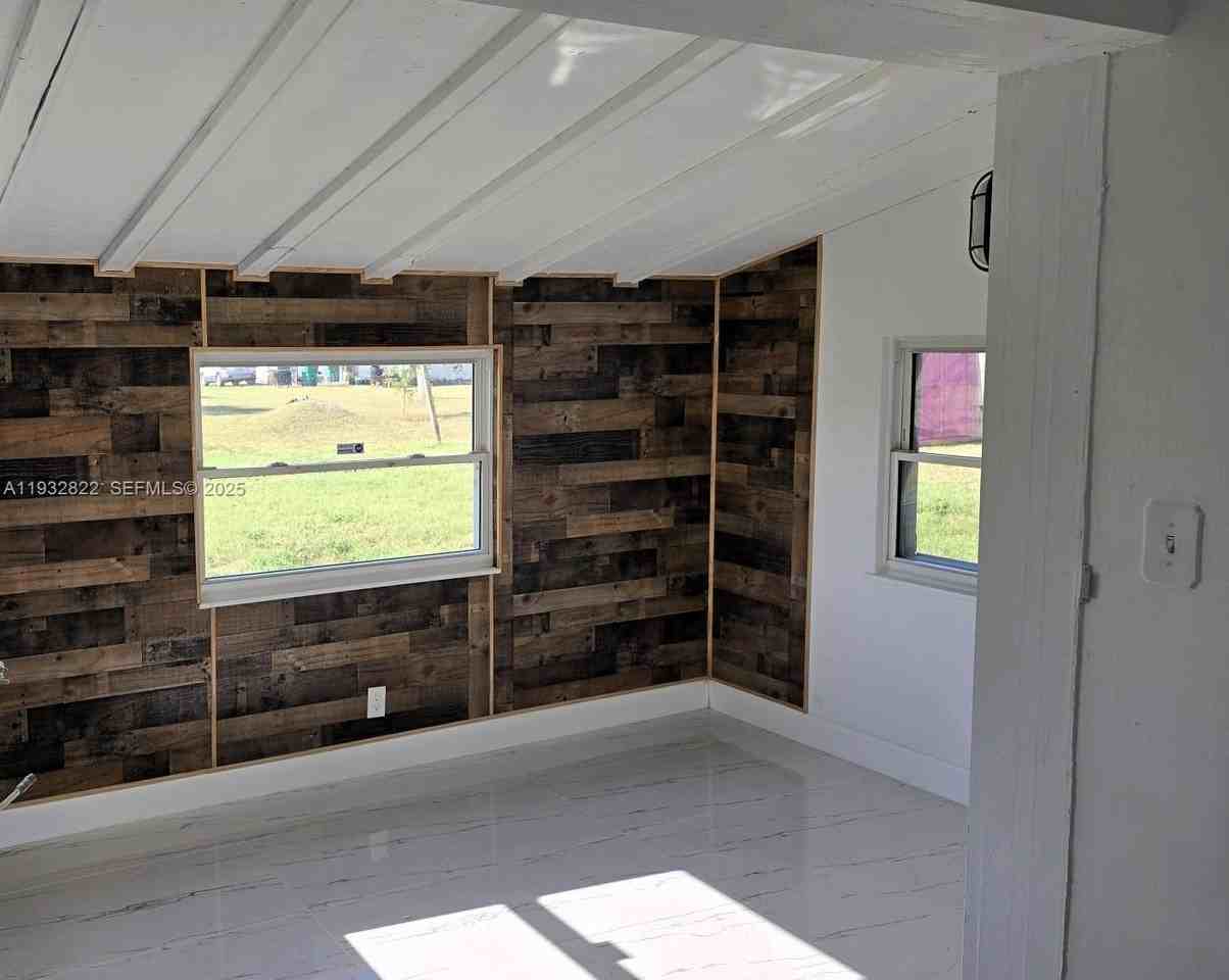 22335 Montrose Ave #22335 - Photo 6 of 15