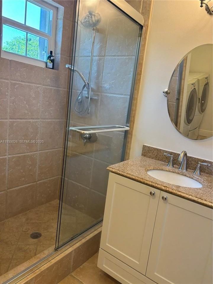 10520 Sw 153rd Ct #1 - Photo 5 of 6