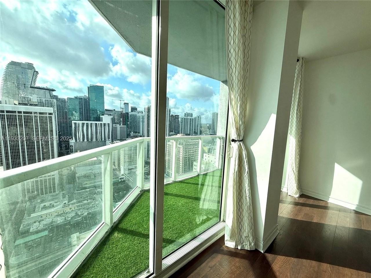 253 NE 2nd St. 2.2+ LRG DEN #3309 - Photo 3 of 50