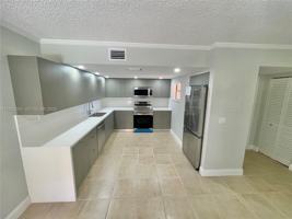 featured image of 10897 Nw 7th St #14-29