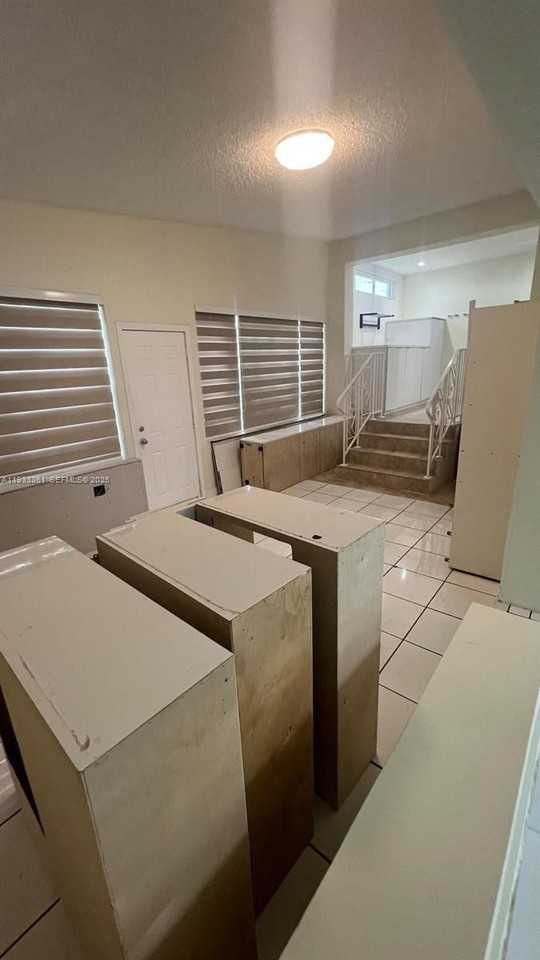 1251 Little River Dr - Photo 6 of 10