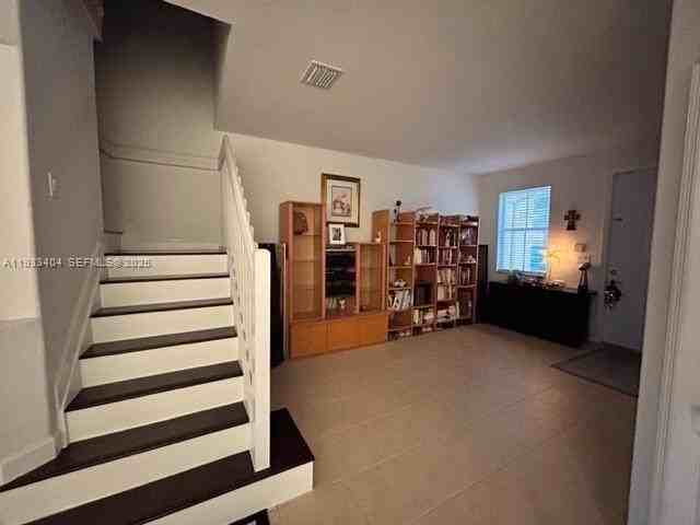 10721 Nw 81st Ln #0 - Photo 3 of 27