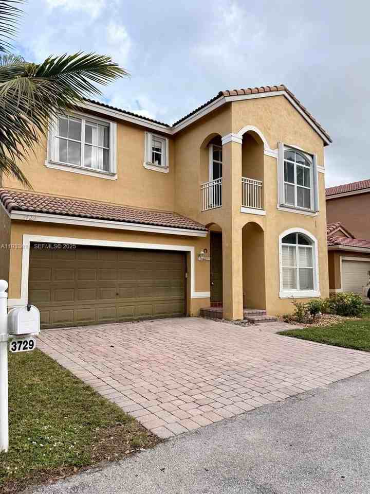 3729 Sw 51st St #0 - Photo 2 of 50