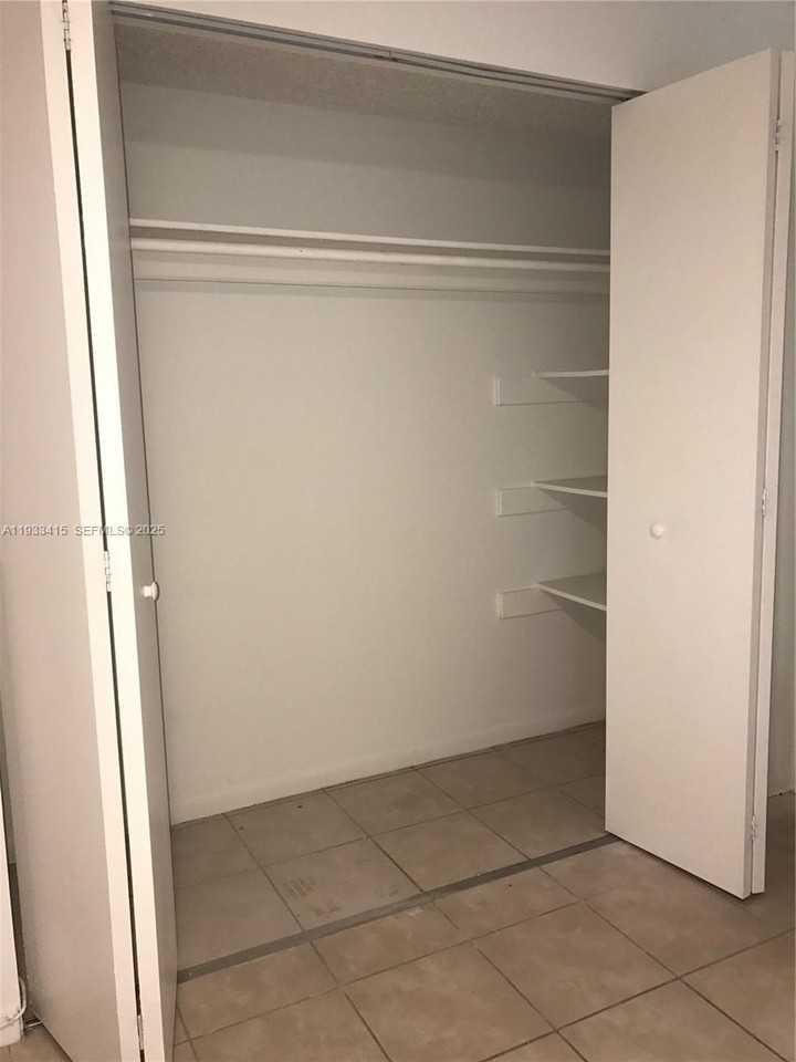 2525 Polk St #2 - Photo 4 of 12