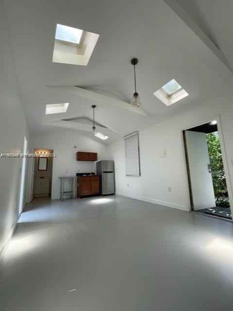 118 Nw 24th St #2 - Photo 5 of 18