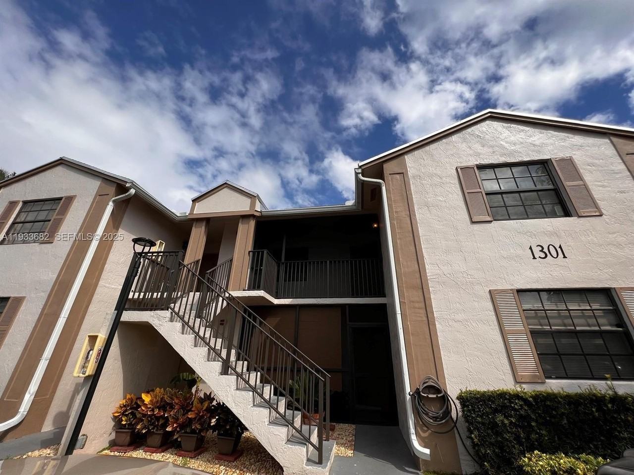 1301 S Franklin Ave #1301A