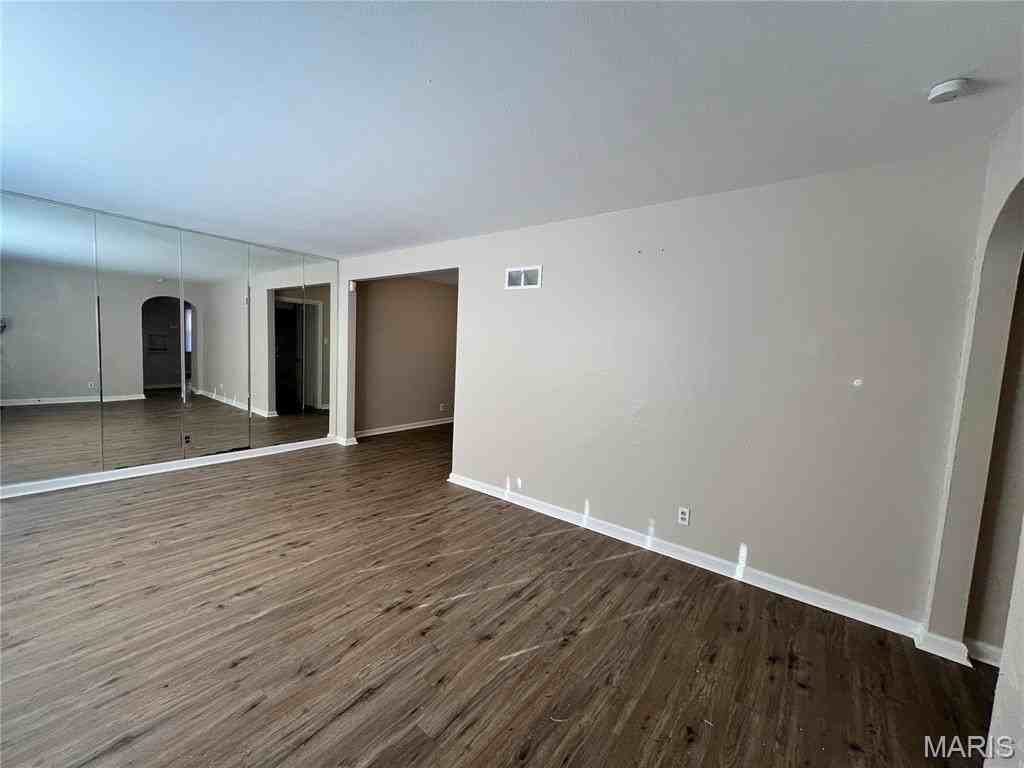 1257 Waldorf Dr - Photo 2 of 22