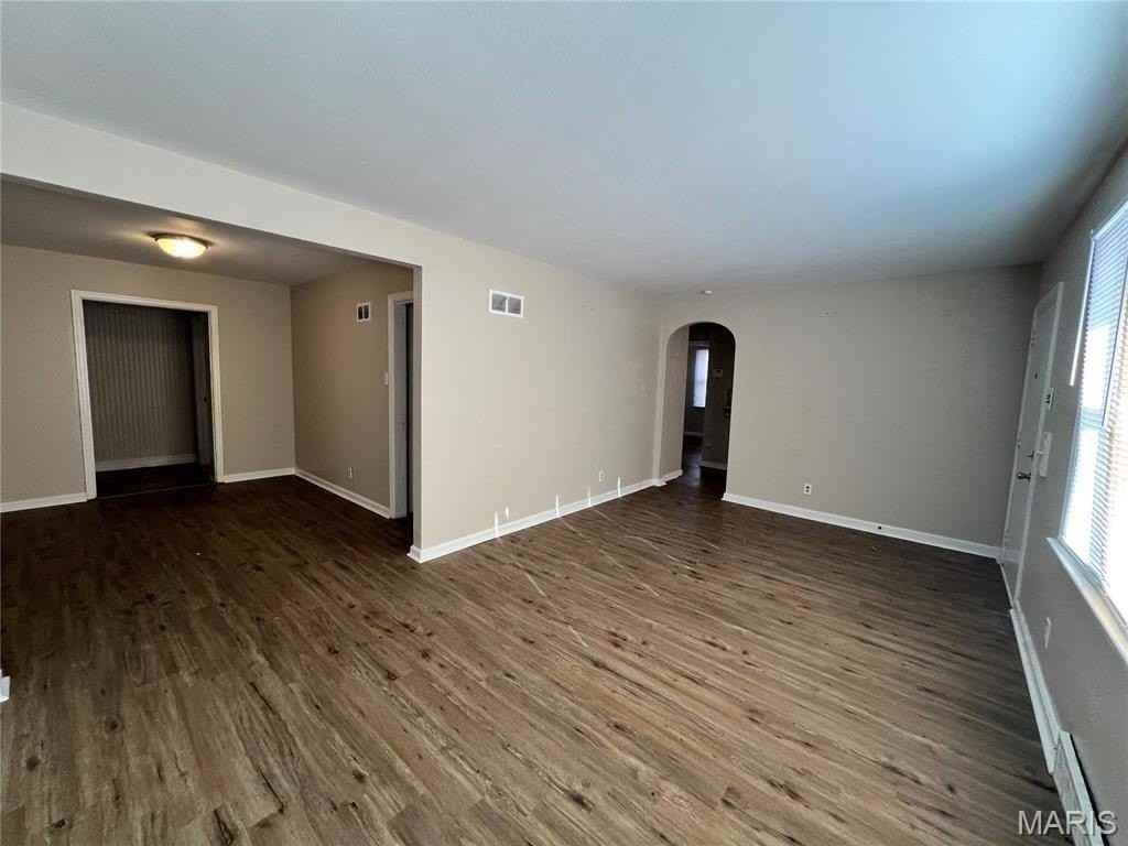 1257 Waldorf Dr - Photo 3 of 22