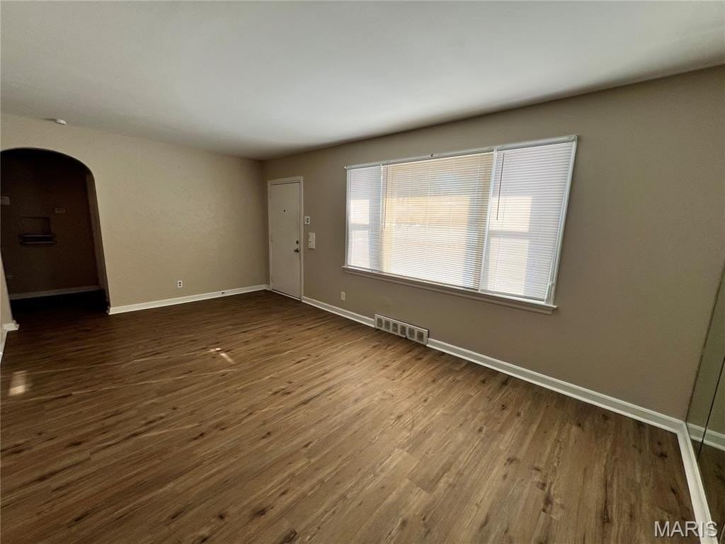 1257 Waldorf Dr - Photo 5 of 22