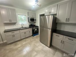 featured image of 148 Jones Ave