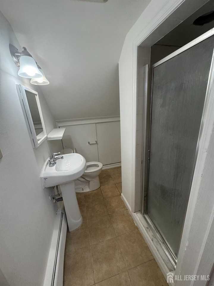 155 Livingston Ave - Photo 6 of 6