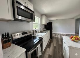 featured image of E Bay St