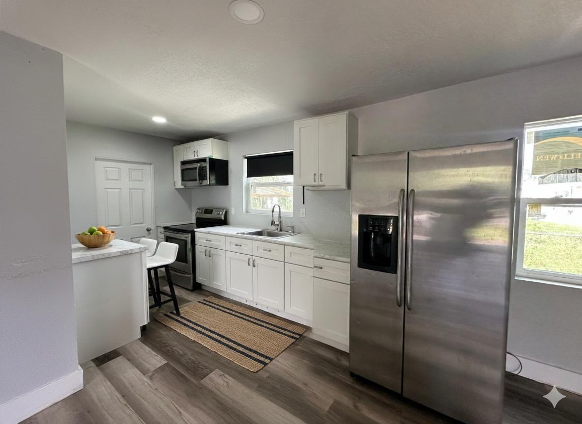 E Bay St - Photo 3 of 8