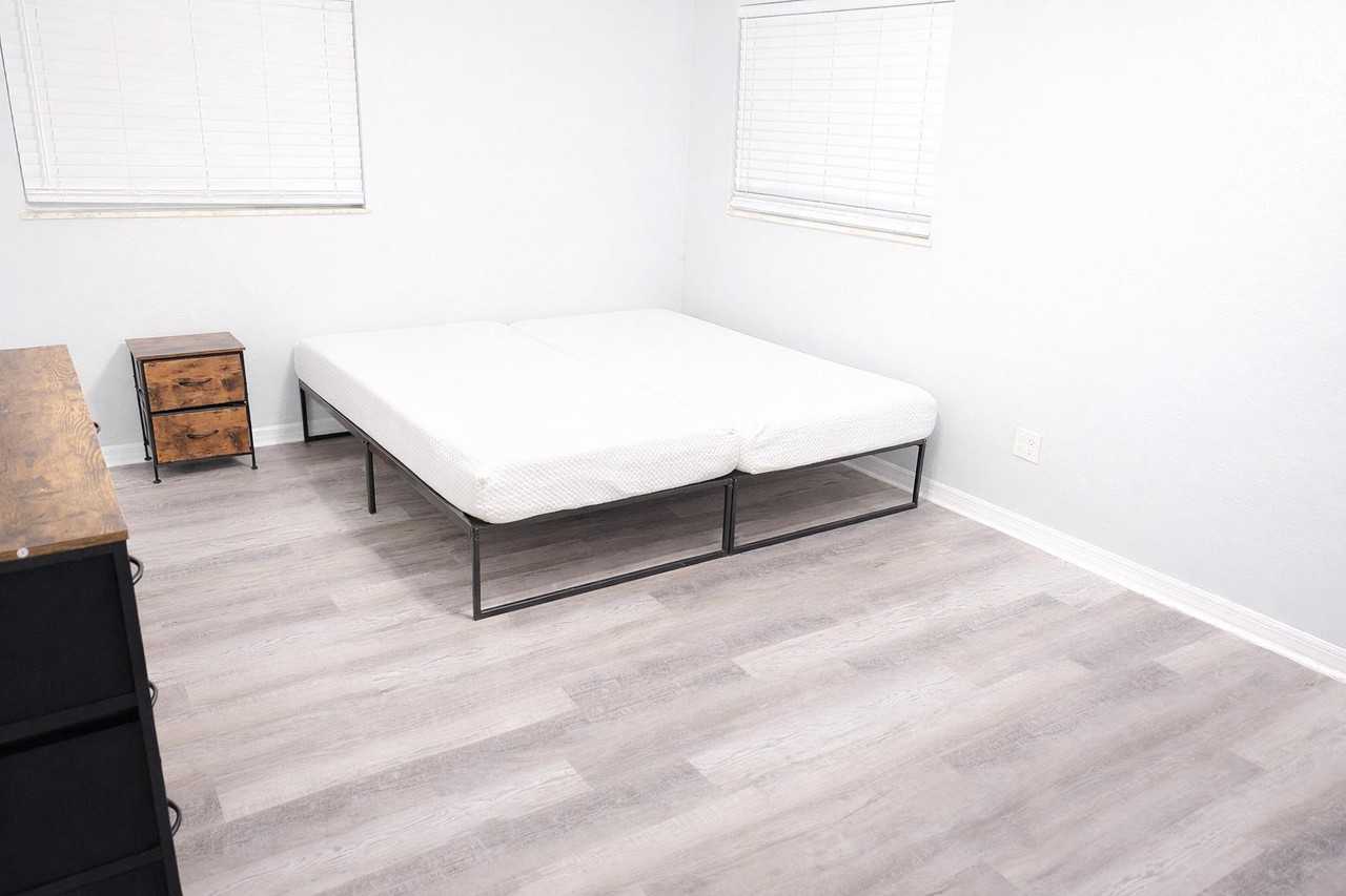 35th Way N - Photo 4 of 12