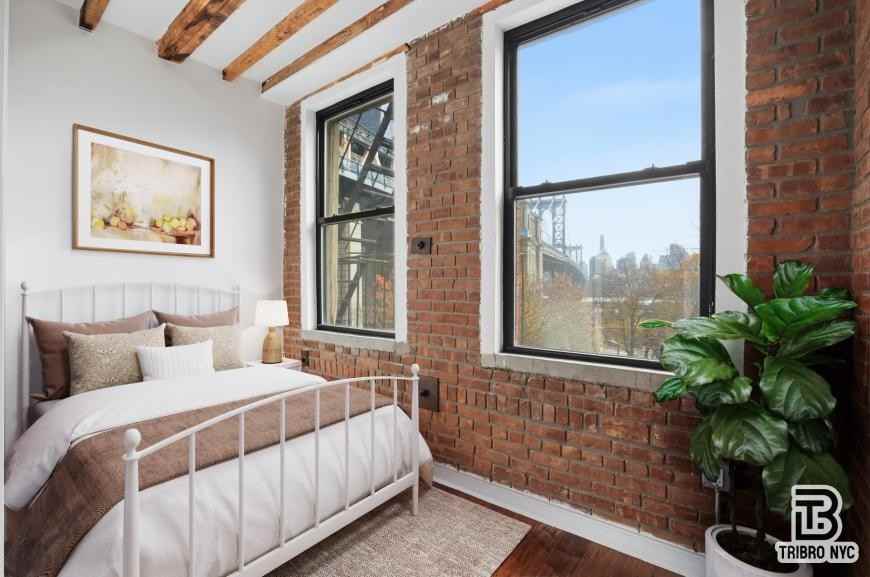 51 Monroe St - Photo 3 of 5