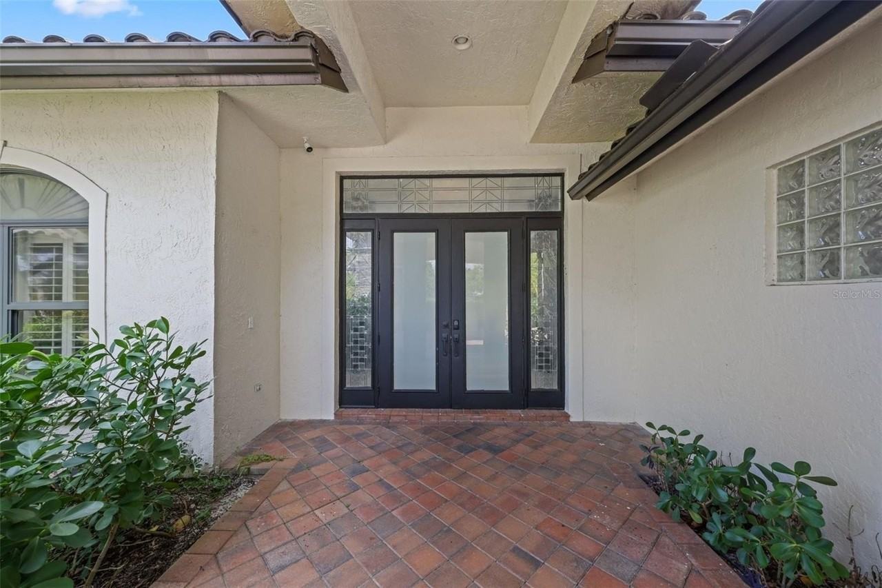 10630 El Caballo Ct - Photo 3 of 50