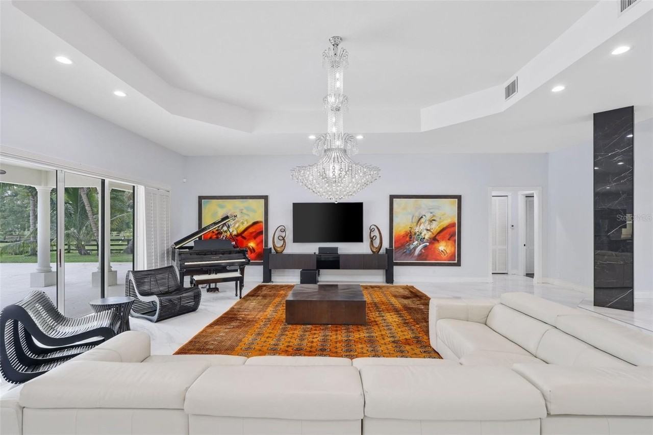 10630 El Caballo Ct - Photo 7 of 50