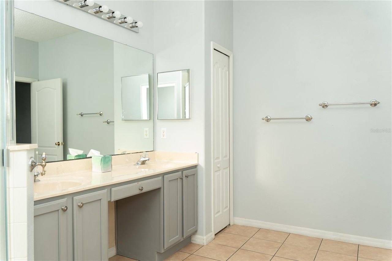 1268 Portmoor Way - Photo 7 of 12