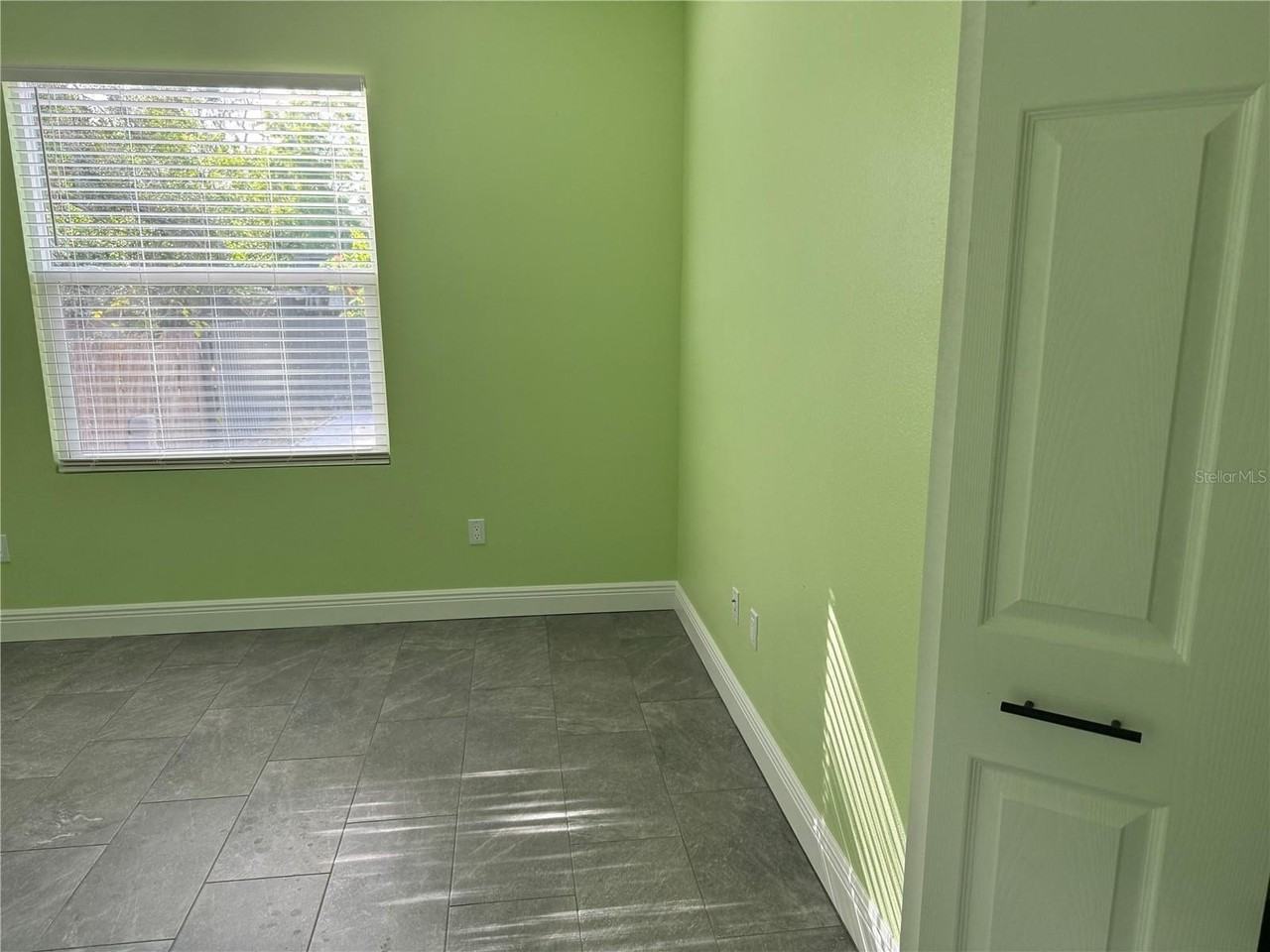 1311 E River Cove St - Photo 7 of 20