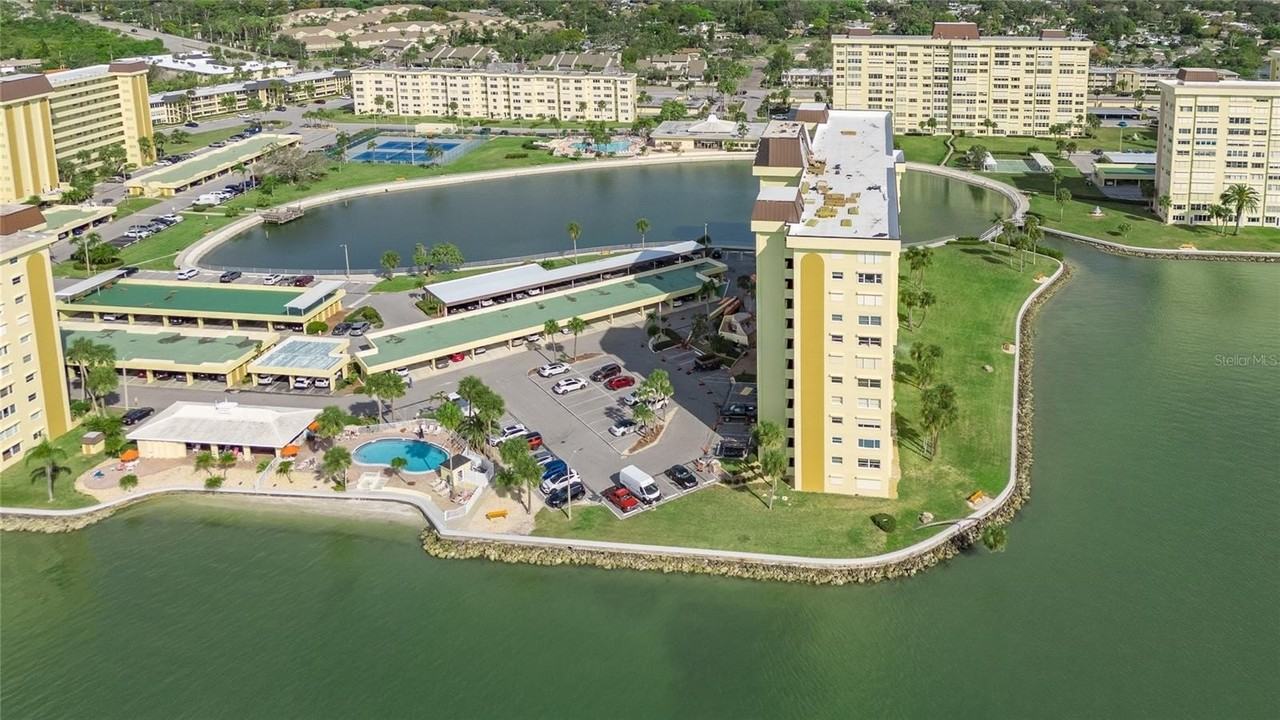 4775 Cove Cir #1002 - Photo 2 of 50