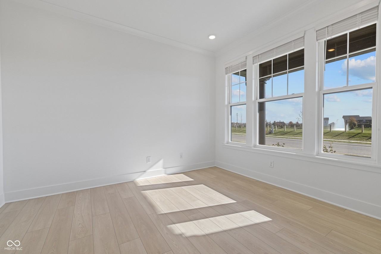 15480 Postman Rd - Photo 4 of 5