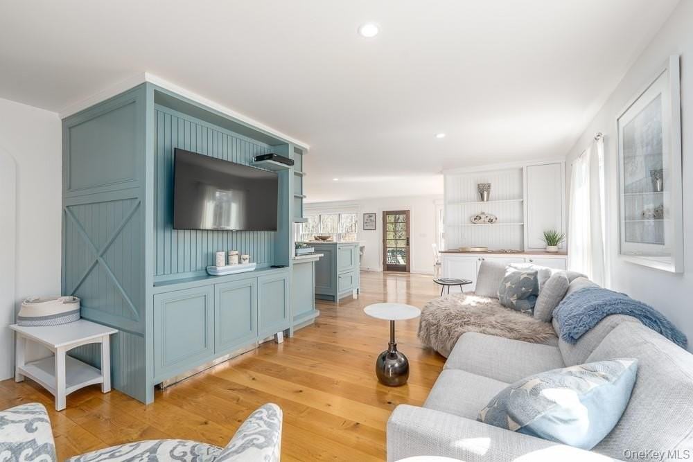 19000 Main Rd - Photo 4 of 32