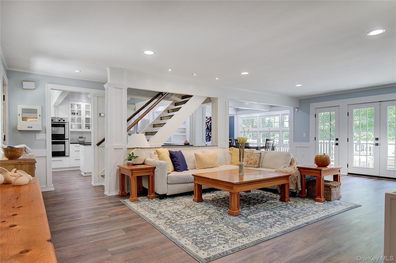 2 Spring Hollow Rd - Photo 4 of 44