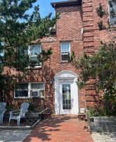 featured image of 801 E Broadway Apt C #C