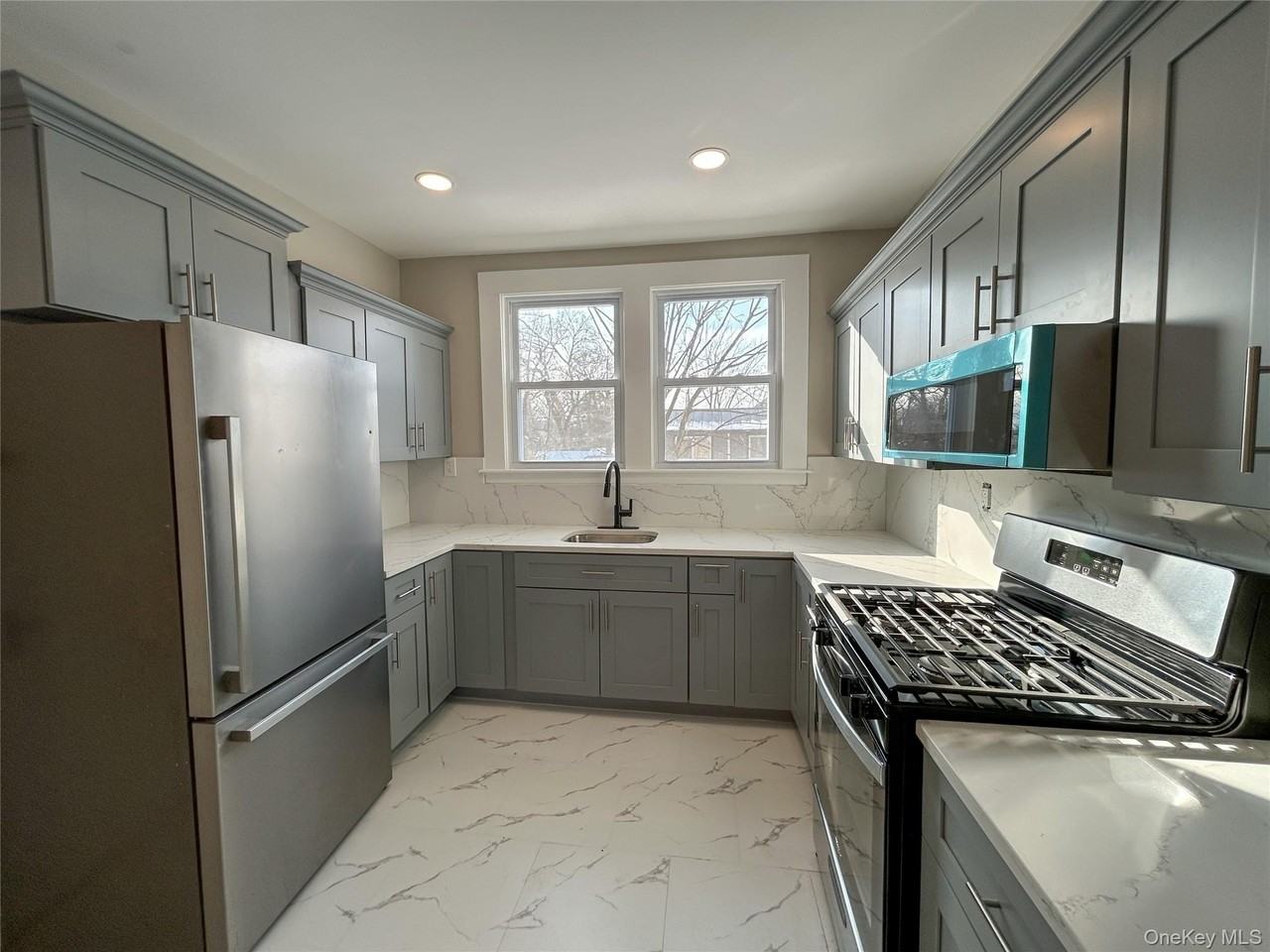 51 Park Ave Apt 2 #2 - Photo 2 of 11