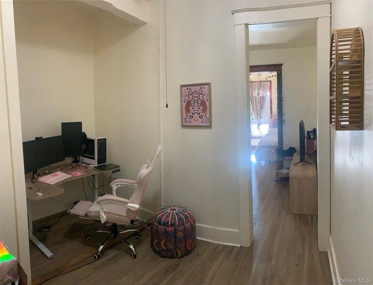 21 W Main St Apt B #B - Photo 3 of 7