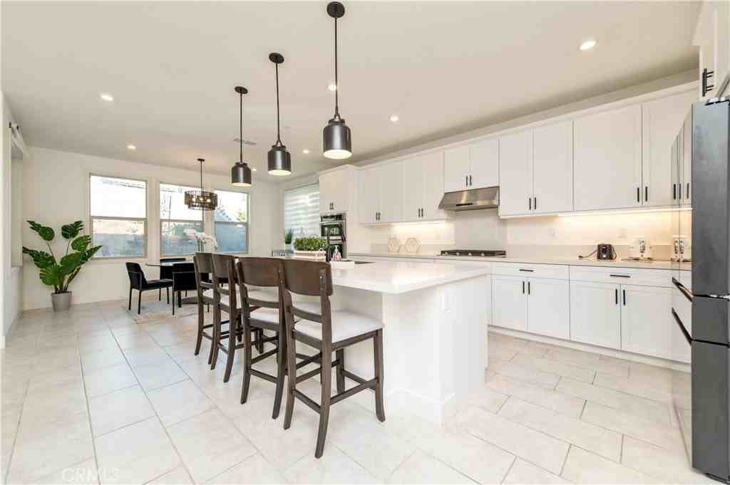 295 Autumn Way - Photo 7 of 50