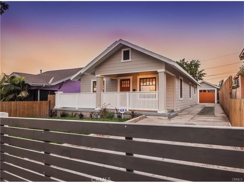 3129 Arvia St - Photo 2 of 15