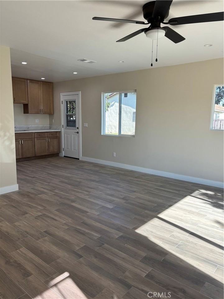 6537 San Miguel St - Photo 5 of 22