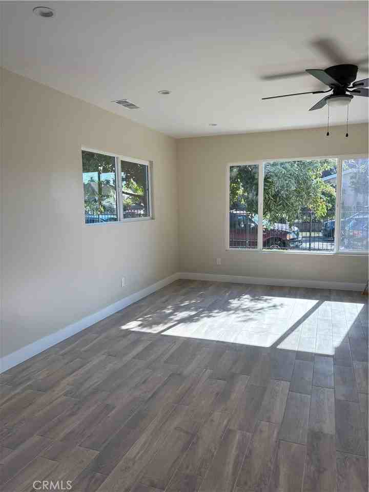 6537 San Miguel St - Photo 6 of 22