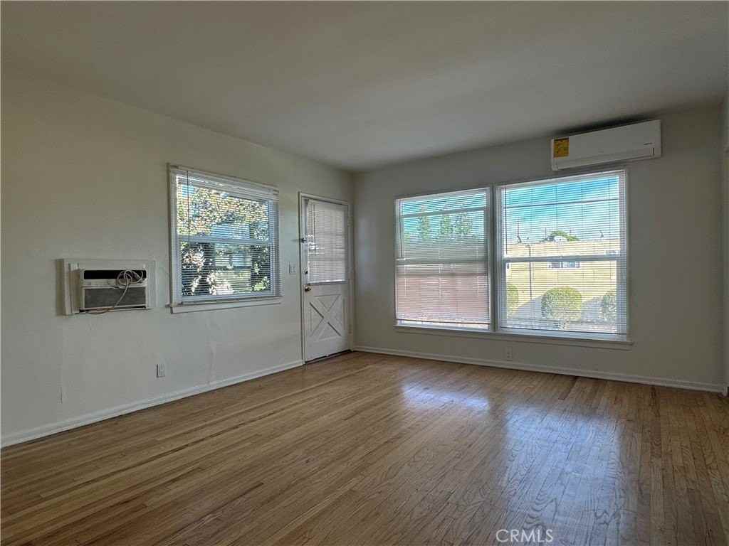 15234 Rayen St #F - Photo 2 of 21